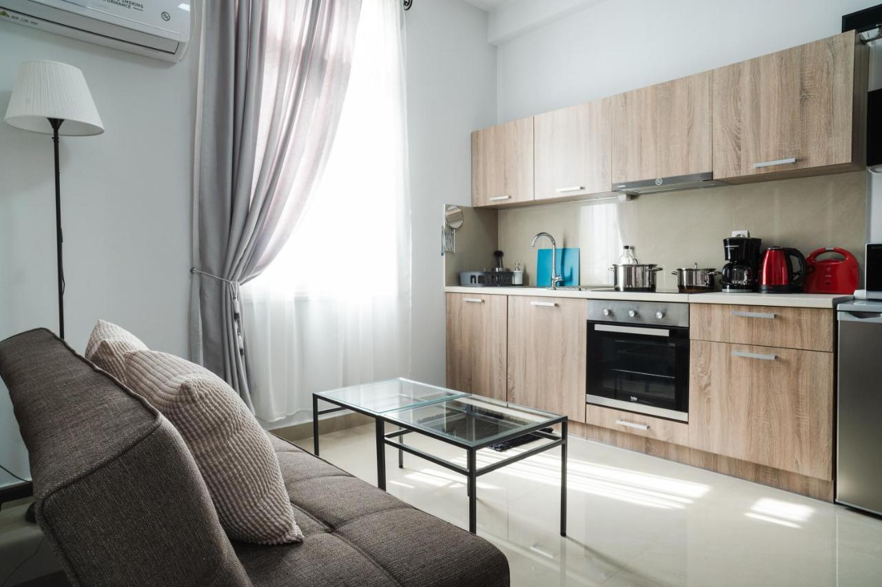 Polytimon, An Athenian Neoclassical Apartment Экстерьер фото