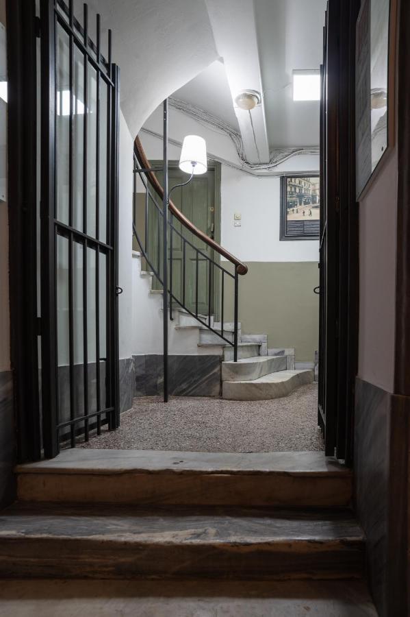 Polytimon, An Athenian Neoclassical Apartment Экстерьер фото
