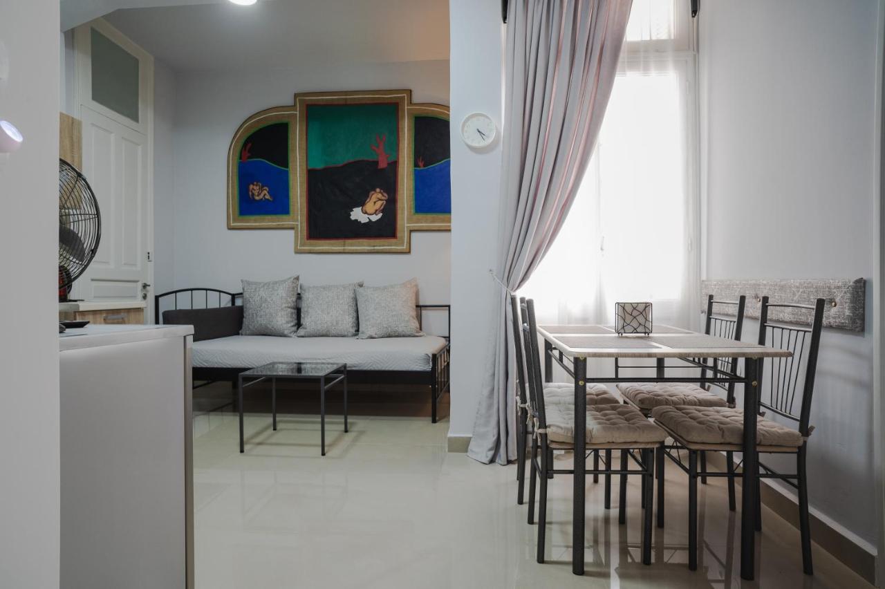 Polytimon, An Athenian Neoclassical Apartment Экстерьер фото